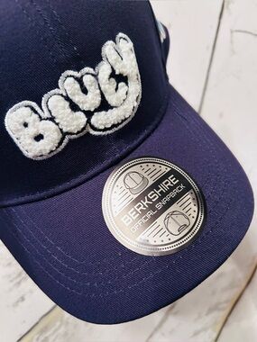 Berkshire Navy Kids Hat with White Bluey Tag